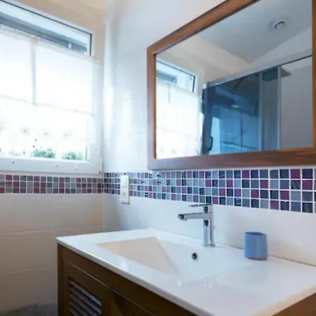 Apartament Charmant 3 Pieces Dans Centre Historique *